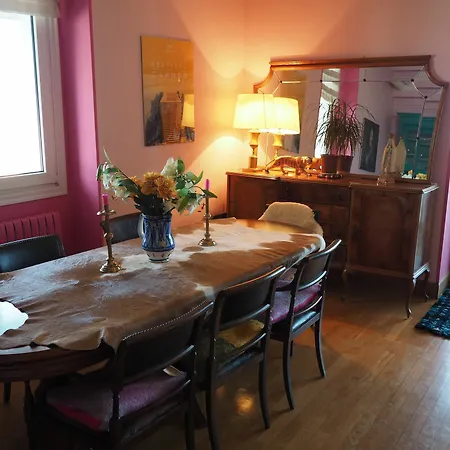 Far Out Kwatera prywatna