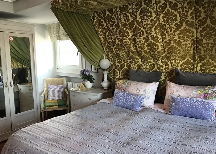 בית אירוח Far Out סן סבסטיאן