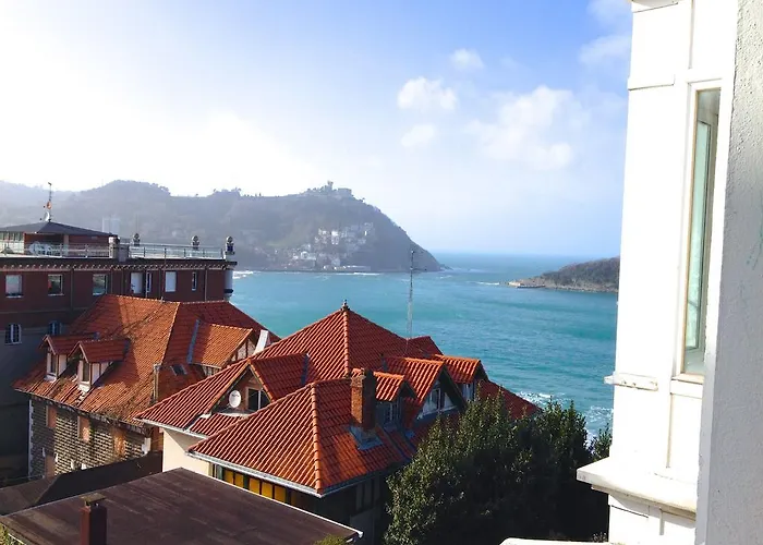 Far Out San Sebastián